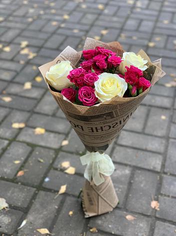 Букет цветов из: Розы в Бавлах